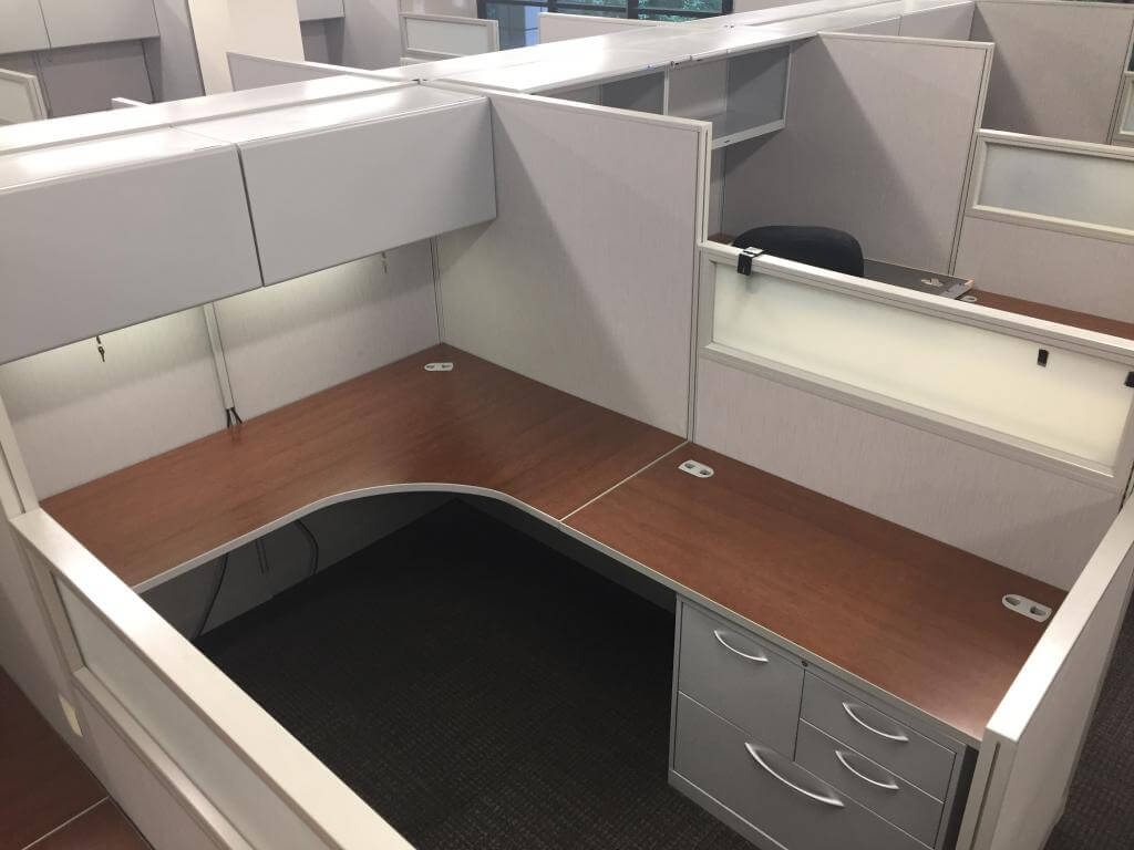 Used hon initiate cubicles 101617 ofp3