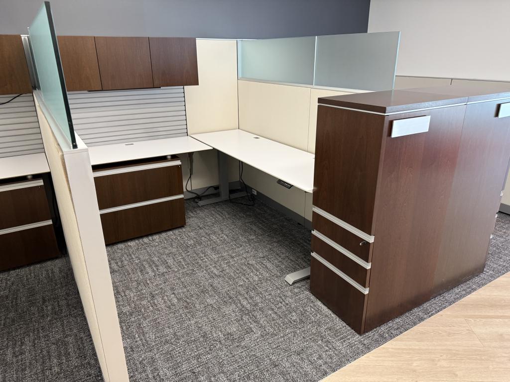 Used knoll reff autostrada 032726 CWU2 4