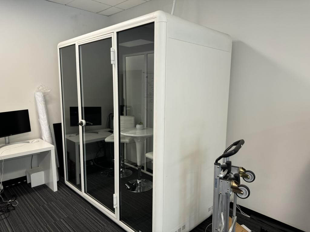 Used poppin koplus phone booth 090225 CWU1 3